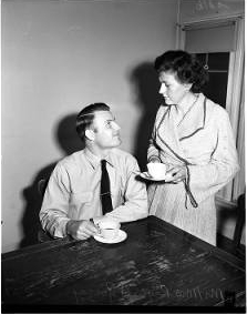 Mr. & Mrs. Goozey [Photo courtesy of USC Digital Archive]